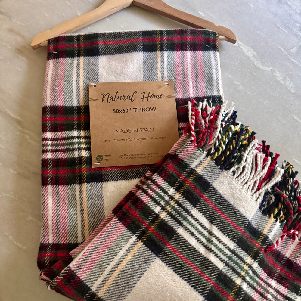 NWT Natural Home Plaid Throw Blanket with Fringe